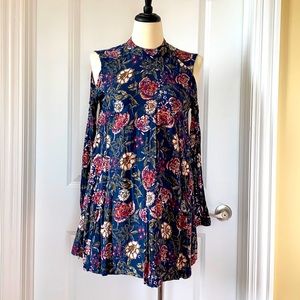 Angie Floral Cold Shoulder Dress Size M
